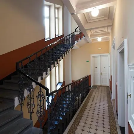 Apartment Riverside Palace
