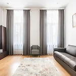 Riverside Palace Apartamento *