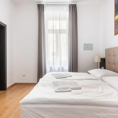 Apartment Riverside Palace Prague