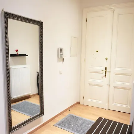Apartment Riverside Palace Prague