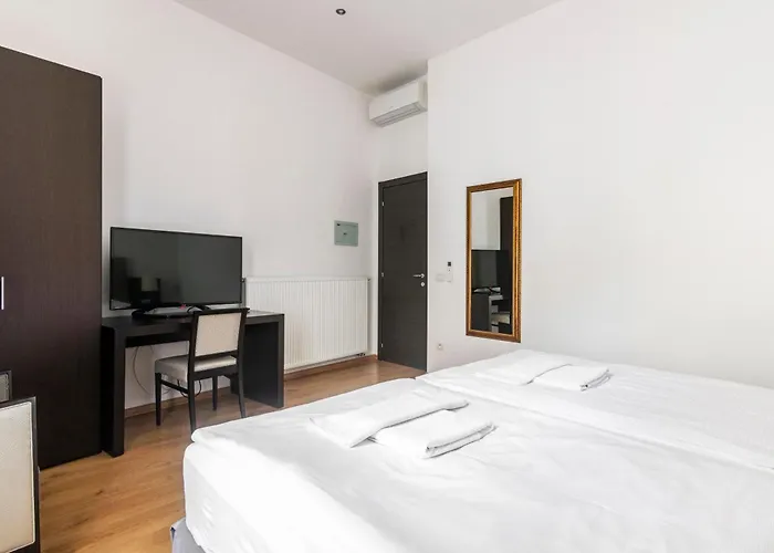 Riverside Palace Apartamento *