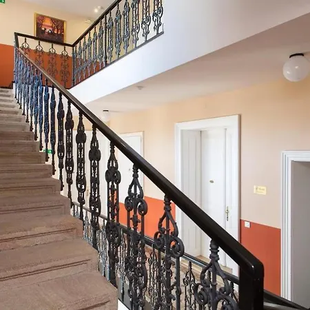 Riverside Palace Apartamento