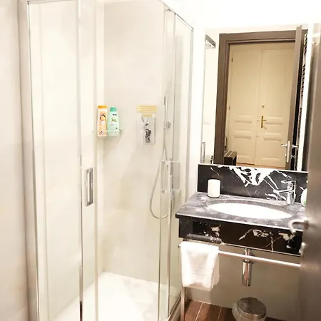 Riverside Palace Apartamento