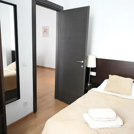 Riverside Palace Appartement *